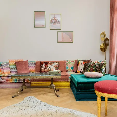 Chez Gertrude Apartman *